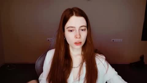 yoka_paradoxxx online show from 02/15/26, 09:52