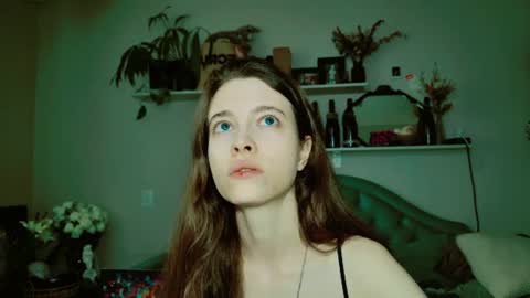 Snapshot of yoka_paradoxxx chatting on 07/22/26, 12:08 yoka_paradoxxx online show from 07/22/26, 12:08