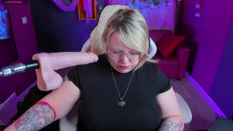 Yoki online show from 04/02/26, 06:33