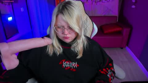 Yoki online show from 04/06/26, 06:36