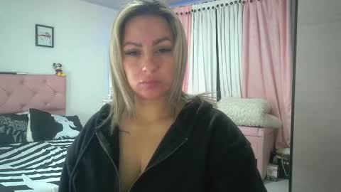 yokiko online show from 09/11/25, 01:55