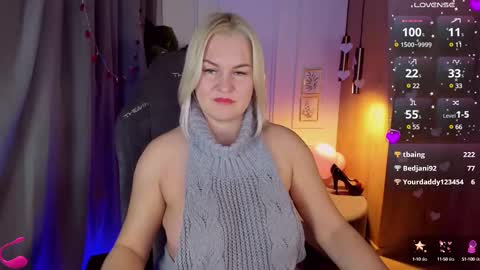 Snapshot of yolanda_kiss chatting on 02/19/25, 10:23 Yolanda online show from 02/19/25, 10:23