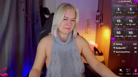 Snapshot of yolanda_kiss chatting on 02/19/25, 01:28 Yolanda online show from 02/19/25, 01:28