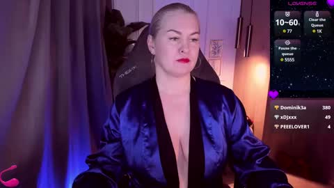 Snapshot of yolanda_kiss chatting on 02/26/25, 07:53 Yolanda online show from 02/26/25, 07:53