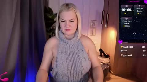 Snapshot of yolanda_kiss chatting on 03/02/25, 02:19 Yolanda online show from 03/02/25, 02:19