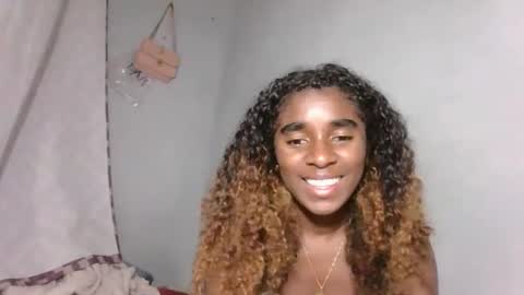 Snapshot of yolandrina05 chatting on 10/02/25, 09:38 yolandrina05 online show from 10/02/25, 09:38