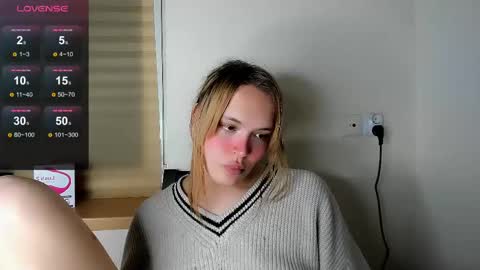 Snapshot of yomoyoo chatting on 03/07/25, 05:38 yomoyoo online show from 03/07/25, 05:38