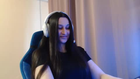 Sophie online show from 03/19/26, 03:16