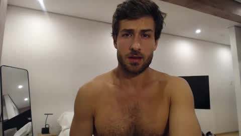 Yoooups online show from 10/17/25, 03:42