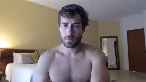 Yoooups online show from 10/21/25, 10:10