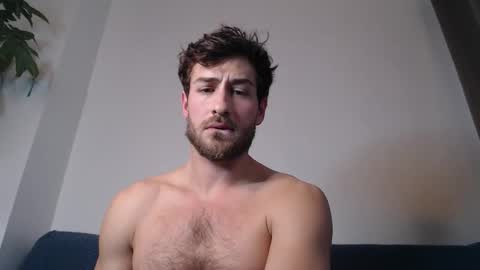 Yoooups online show from 01/09/26, 03:26