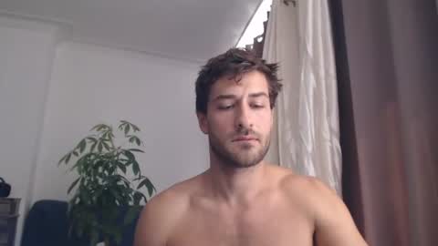 Yoooups online show from 07/06/26, 10:23