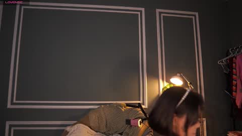 Snapshot of yoori_s chatting on 01/21/25, 11:56 Mika online show from 01/21/25, 11:56