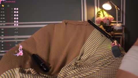 Snapshot of yoori_s chatting on 01/25/25, 07:18 Mika online show from 01/25/25, 07:18