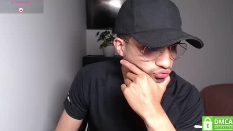 yoshy_man online show from 03/11/26, 03:23