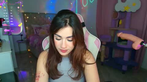 Ana online show from 11/13/25, 03:49