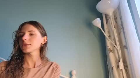 Liliya online show from 09/21/25, 11:01