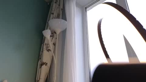 Liliya online show from 11/11/25, 07:52