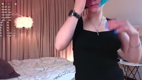 Elizabeth brunette -- Darline blonde  online show from 09/20/25, 08:32