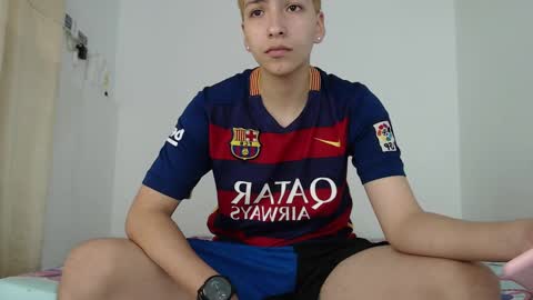 you_ftm_favorite online show from 09/19/25, 02:51