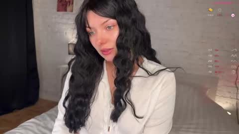 Massage Studio online show from 04/03/26, 05:00