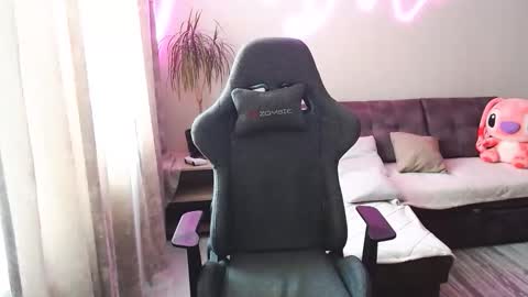 Bella online show from 02/09/26, 06:50