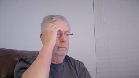 Colorado Guy Straight online show from 02/09/25, 01:35