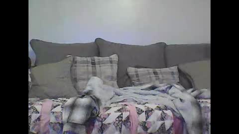 kindahorny online show from 11/11/25, 06:24