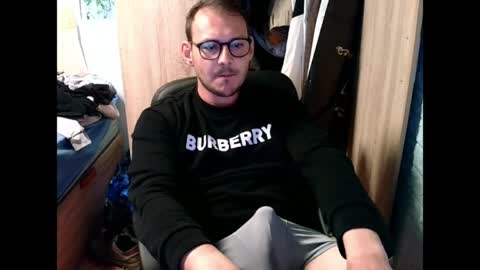 A... online show from 05/03/26, 12:44