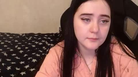 Snapshot of your_8a8y chatting on 12/04/24, 06:06 your_8a8y online show from 12/04/24, 06:06