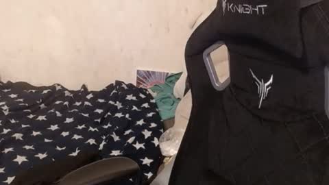 Snapshot of your_8a8y chatting on 12/11/24, 03:15 your_8a8y online show from 12/11/24, 03:15