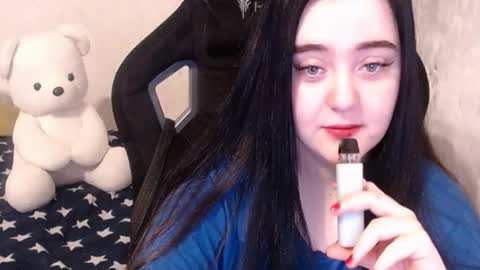 Snapshot of your_8a8y chatting on 12/17/24, 05:51 your_8a8y online show from 12/17/24, 05:51