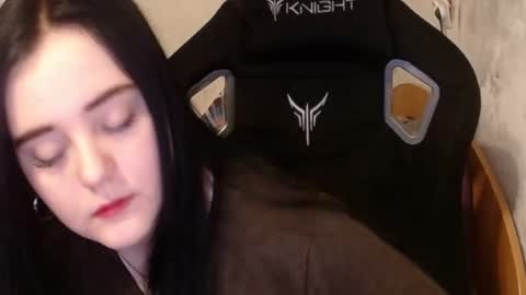 Snapshot of your_8a8y chatting on 01/16/25, 03:02 your_8a8y online show from 01/16/25, 03:02