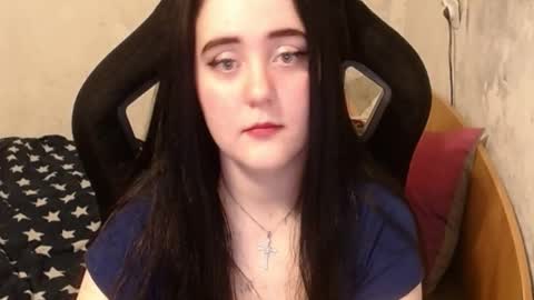 Snapshot of your_8a8y chatting on 01/21/25, 03:21 your_8a8y online show from 01/21/25, 03:21