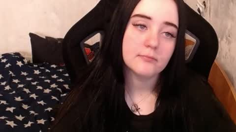 Snapshot of your_8a8y chatting on 03/11/25, 11:12 your_8a8y online show from 03/11/25, 11:12