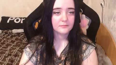 Snapshot of your_8a8y chatting on 11/13/25, 12:59 your_8a8y online show from 11/13/25, 12:59