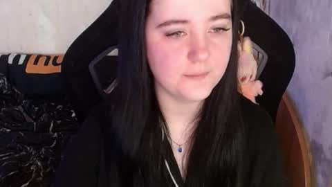 Snapshot of your_8a8y chatting on 12/16/25, 09:58 your_8a8y online show from 12/16/25, 09:58