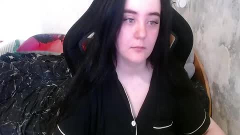 your_8a8y online show from 05/09/26, 05:34