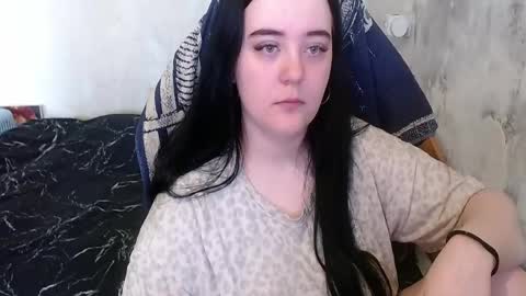 your_8a8y online show from 05/18/26, 08:31