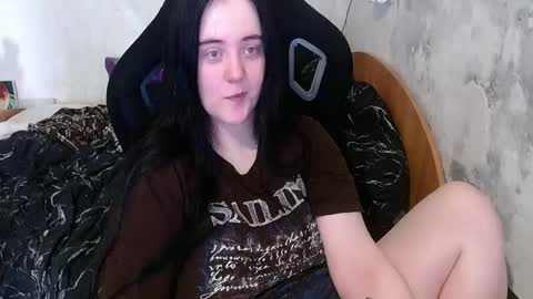 your_8a8y online show from 05/24/26, 01:27
