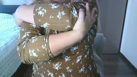 Snapshot of your__maria chatting on 07/29/26, 09:18 Maria Love online show from 07/29/26, 09:18