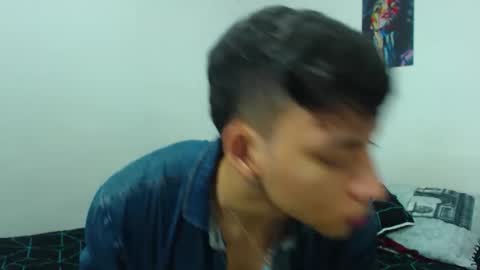 Snapshot of your_boy_hot chatting on 05/22/26, 11:27 your boy online show from 05/22/26, 11:27