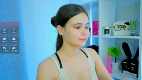 Julia Next stream  online show from 07/22/26, 07:16
