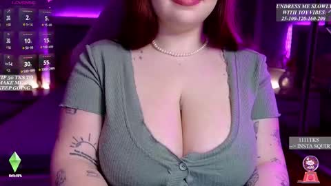 Snapshot of your_desirre chatting on 11/26/25, 04:46 Maternity leave find me on fan pages online show from 11/26/25, 04:46