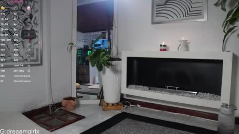 Snapshot of your_dreaamgirlx chatting on 03/01/25, 04:58 Isabella online show from 03/01/25, 04:58