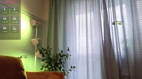 Snapshot of your_dream_alice chatting on 03/12/25, 06:40 Alice online show from 03/12/25, 06:40