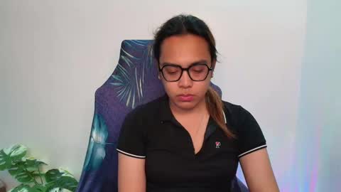your_dreamgirlxxx69 online show from 05/13/26, 08:34