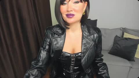Snapshot of your_eclipse chatting on 02/08/25, 12:17 Goddess Alana online show from 02/08/25, 12:17