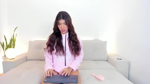 Eliza online show from 03/06/25, 02:30