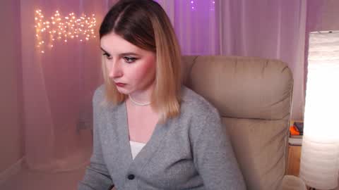 Freya online show from 12/25/24, 03:17